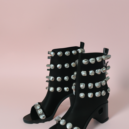 Модни обувки за пролет 2026 – Стил и комфорт с ARMADA